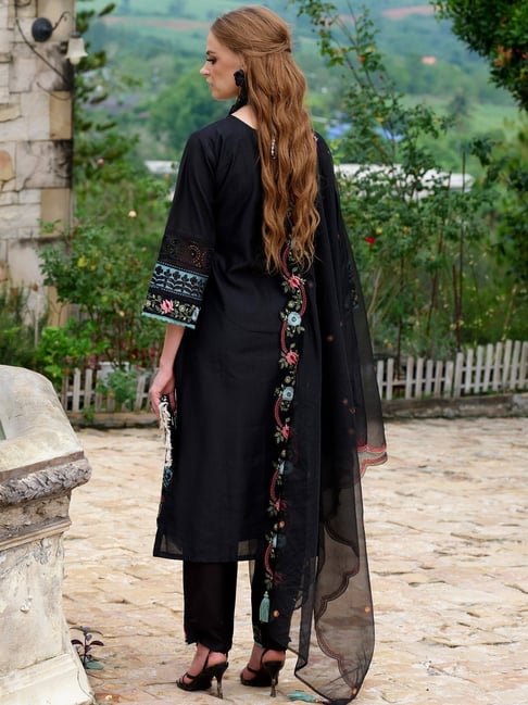 Black Silk Embroidered Kurti With Pants And Dupatta Set - Image 2