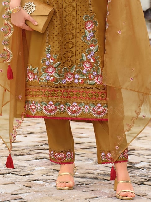 Mustard Silk Embroidered Kurti With Pants And Dupatta Set - Image 4