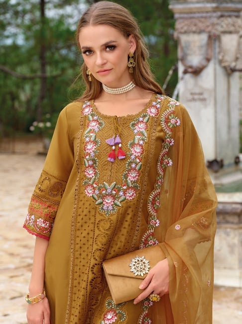 Mustard Silk Embroidered Kurti With Pants And Dupatta Set - Image 3
